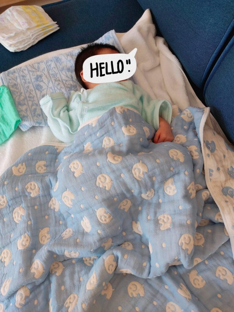 2人目赤ちゃんのリビングでの日中の居場所：新生児期はソファ
