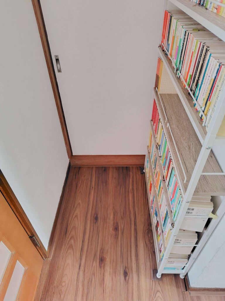 賃貸暮らしの文庫本収納