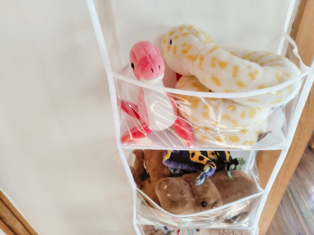 吊り下げタイプ、ぬいぐるみの収納方法