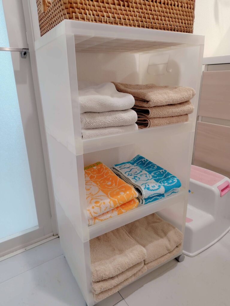 タオル収納を見た目がすっきりするように整える方法