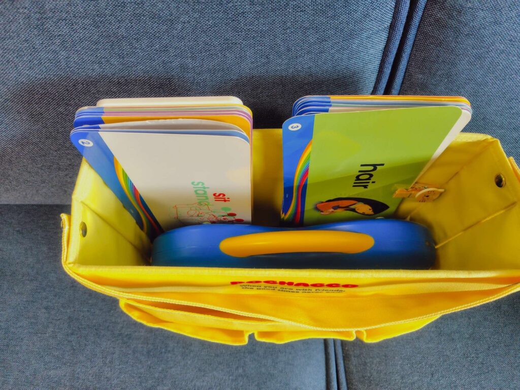 小学１年生女子のおうち英語の取り組み記録、DWEなど