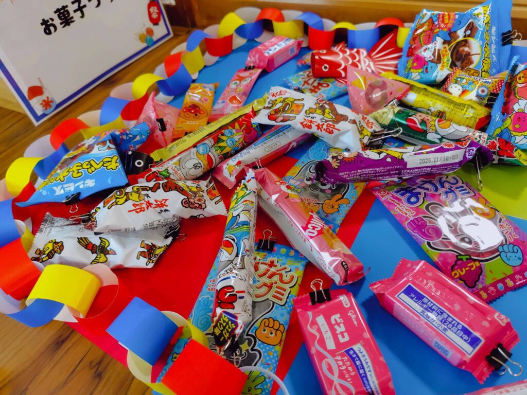 おうち夏祭りのゲーム:お菓子釣り